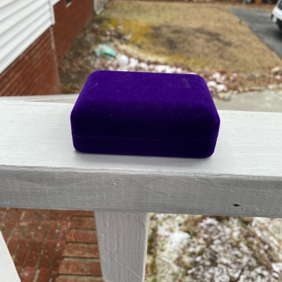 Hallmark Stainless Steel Fine Jewelry Heart Locket Necklace 24 Inch Chain/Case - Picture 11 of 17